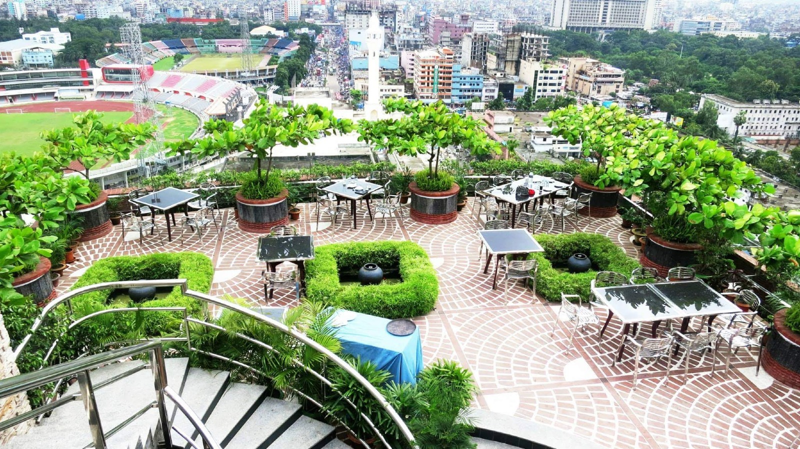 Best rooftop restaurants in Dhaka